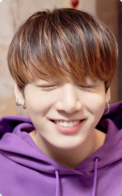 田柾国
200618 Galaxy Buds + BTS Edition