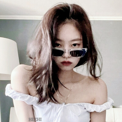 Jennie×贺止