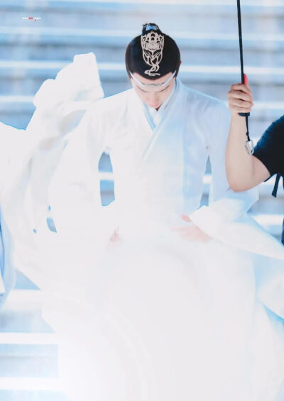 你绝对没有的陈情令蓝忘机王一博的剧照