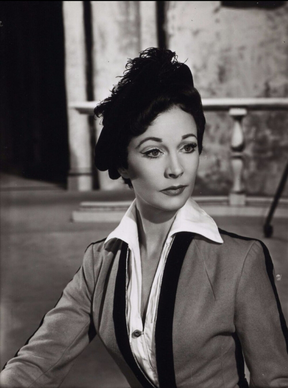 费雯丽在舞台剧《第十二夜》中扮演维奥拉