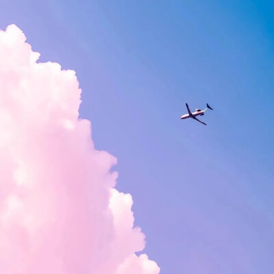 天空.背景图.|
[有空一起谈个恋爱，没空我继续暗恋你]