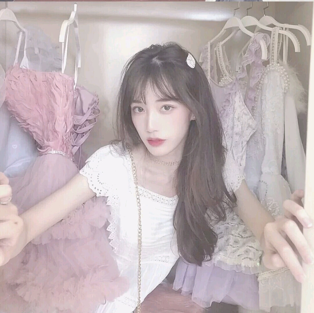 迪士尼在逃公主/女生头像
前路浩浩荡荡 万物皆可期待.