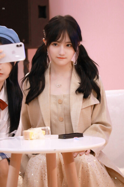 snh48费沁源