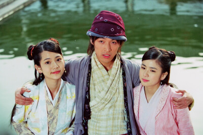 仙剑奇侠传
曾之乔 饰 丁秀兰
胡歌 饰 李逍遥
张芯瑜 饰 丁香兰