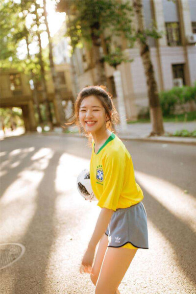 超级可爱的赵露思，啊啊啊！爱死了，是心动吖！