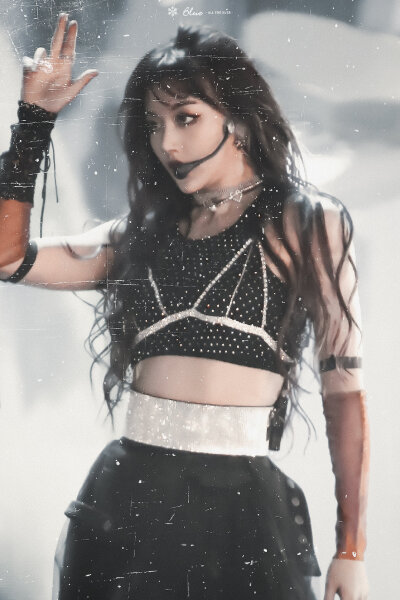 2020.6.18 湖南卫视618晚会
孔雪儿