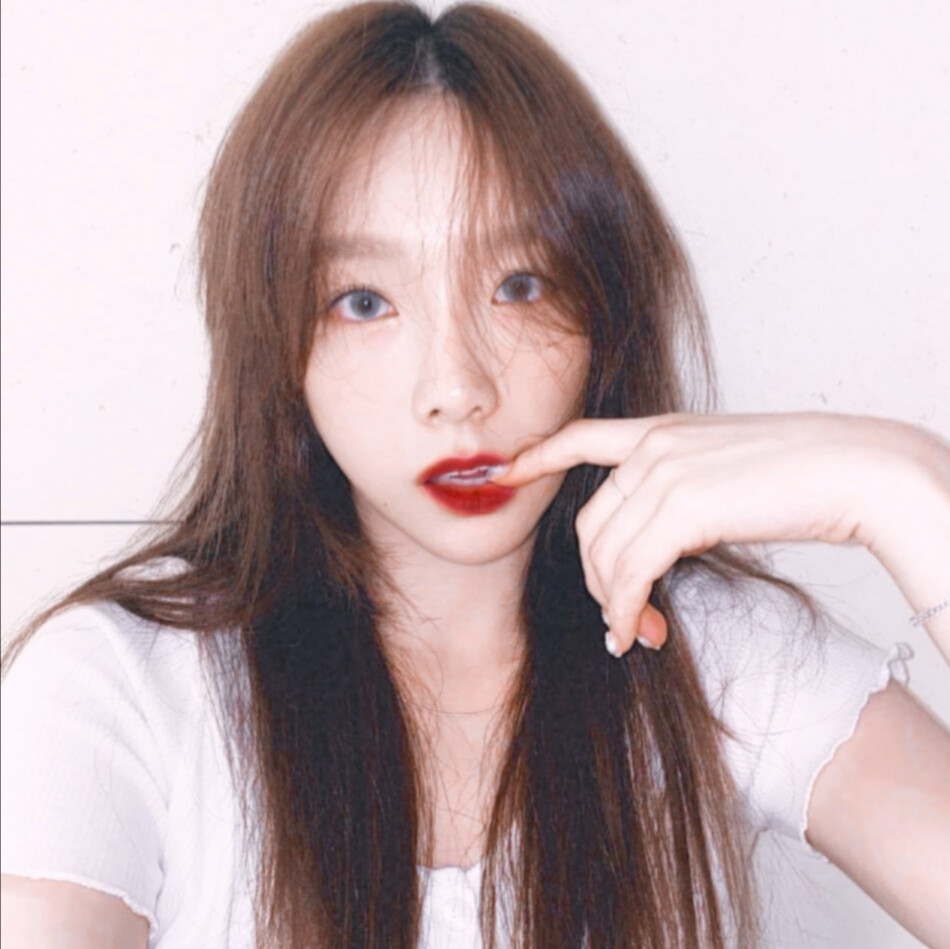  #人和物 喜欢不喜欢都不评价
©原生罪行