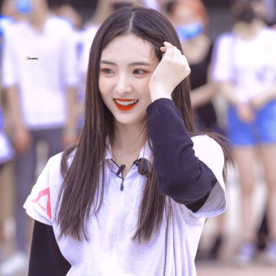  郑乃馨：《着迷》
-OXYJANE
