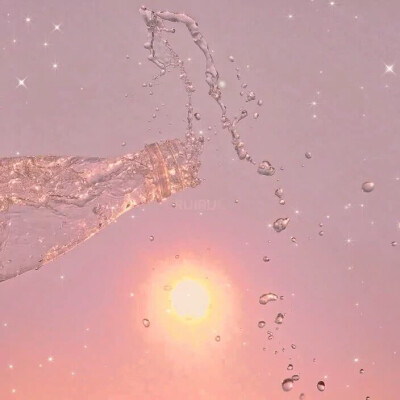 夏日里的遗憾一定会被秋风温柔化解Summer regret will be the gentle autumn wind to resolve.