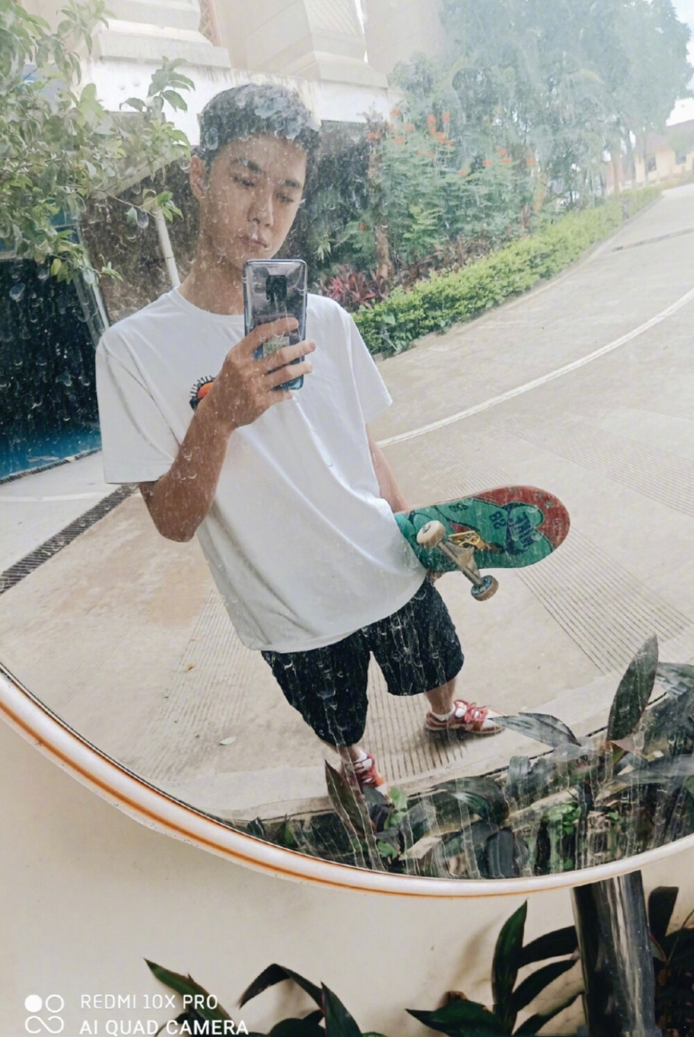 王一博 绿洲自拍 来自代言人的自觉