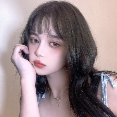 世中仙儿の
女生头像［清新］［韩系］［少女心］