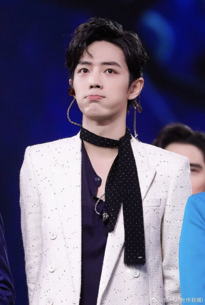 希望你的可爱，可以治愈一切不可爱