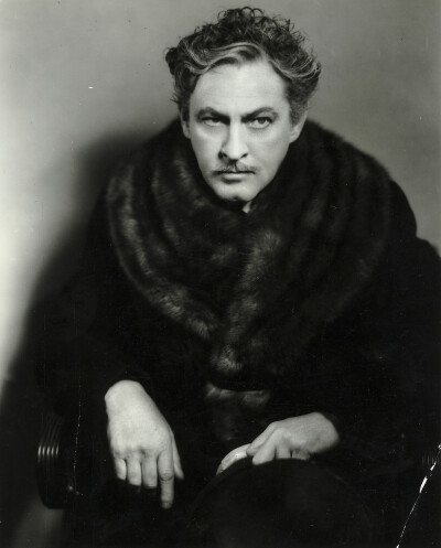 约翰·巴里摩尔 John Barrymore