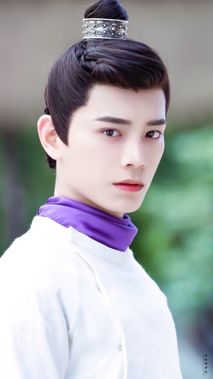 【传闻中的陈芊芊】