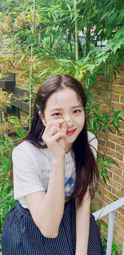 BLACKPINK JISOO