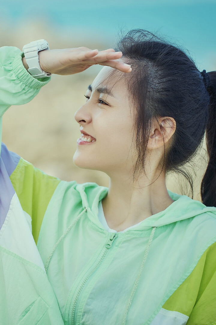 『冰糖炖雪梨』
♡ 棠雪
♀吴倩