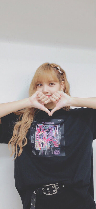 BLACKPINK Lisa——