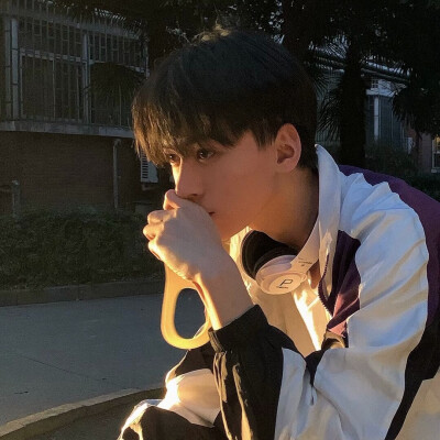 柯小自截男头
二转注明dt柯小