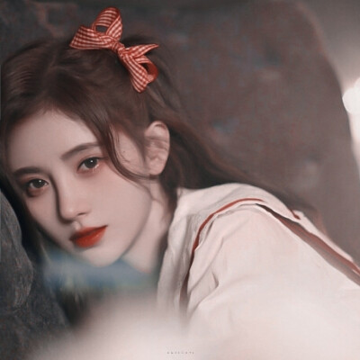 
# Красные розы.
