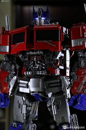 特摄模玩集装箱