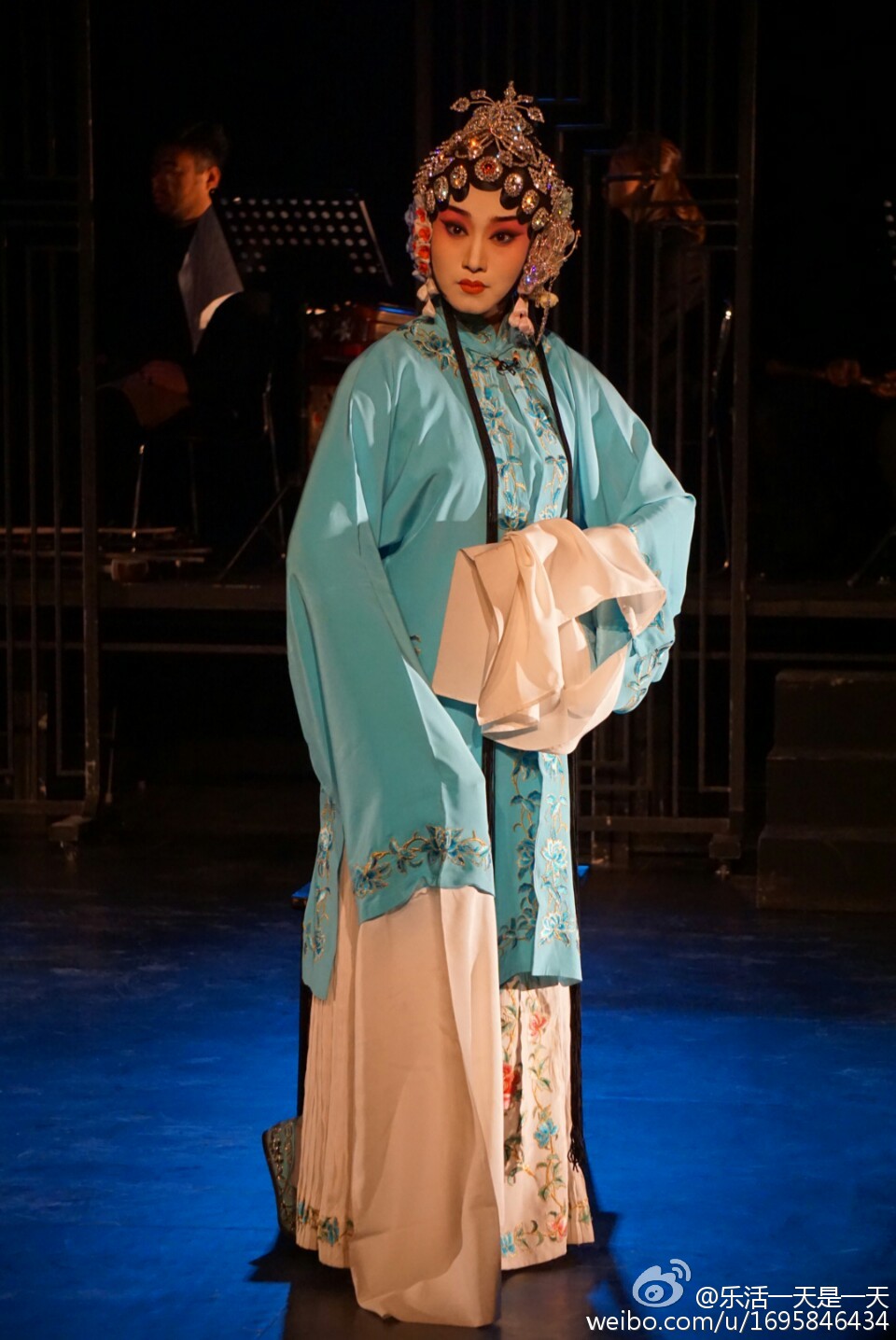 繁星戏剧村演出中国评剧院演出的评剧《周仁… - 高清图片，堆糖，美图壁纸兴趣社区
