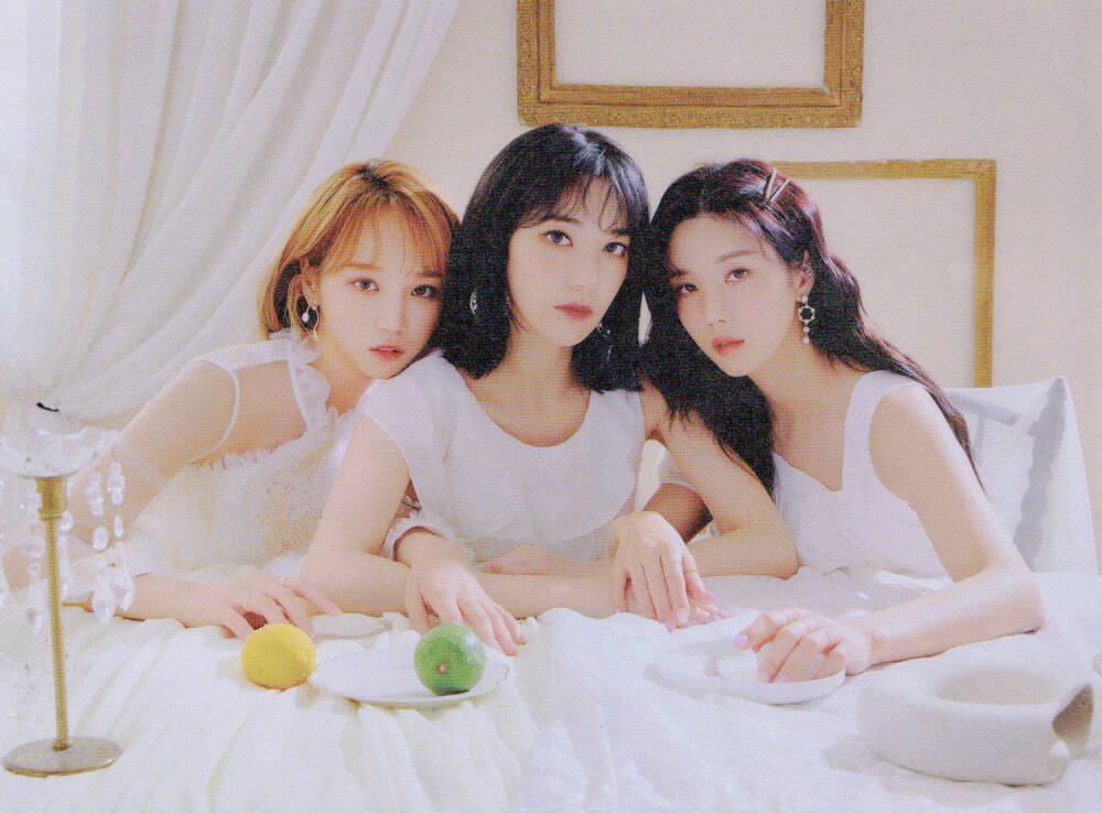 izone 张元英 宮脇咲良 曹柔理 崔叡娜 安宥真 矢吹奈子 权恩妃