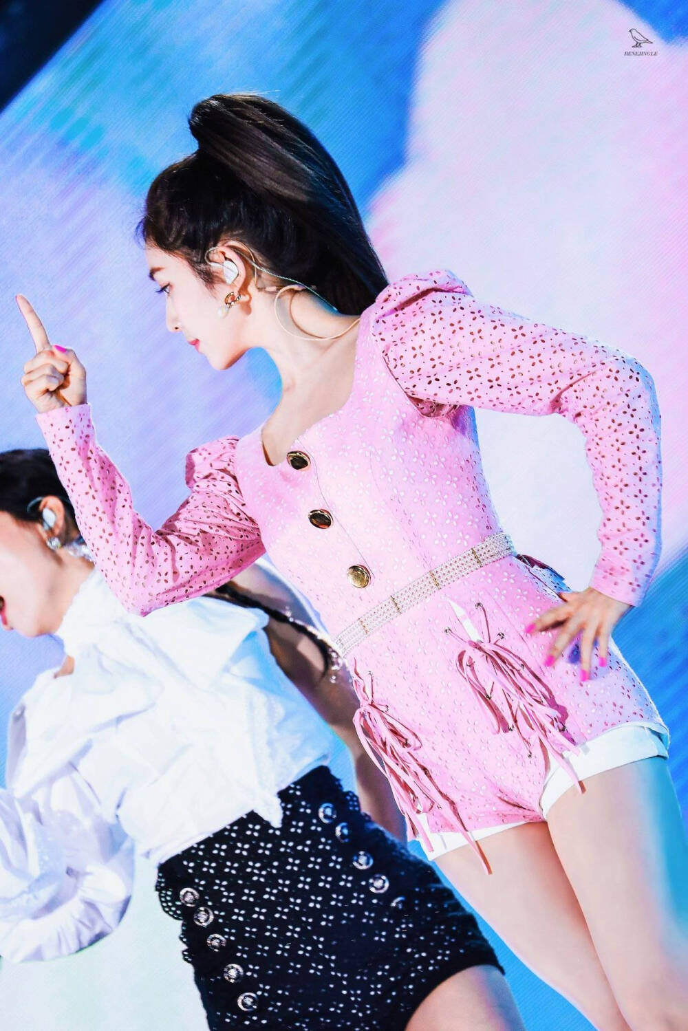 裴珠泫irene手机壁纸