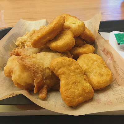 鸡块，鸡米花与吮指原味鸡