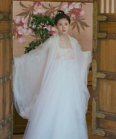 传闻中的陈芊芊