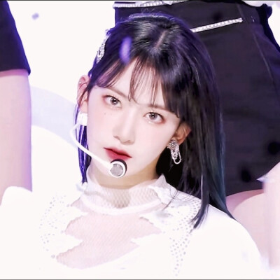 
½她罪大恶极 在我身边 是无期徒刑
