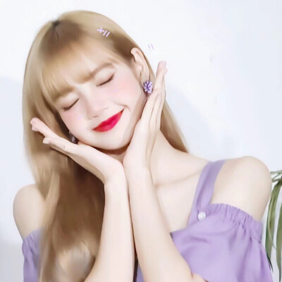 人间芭比——Lisa 