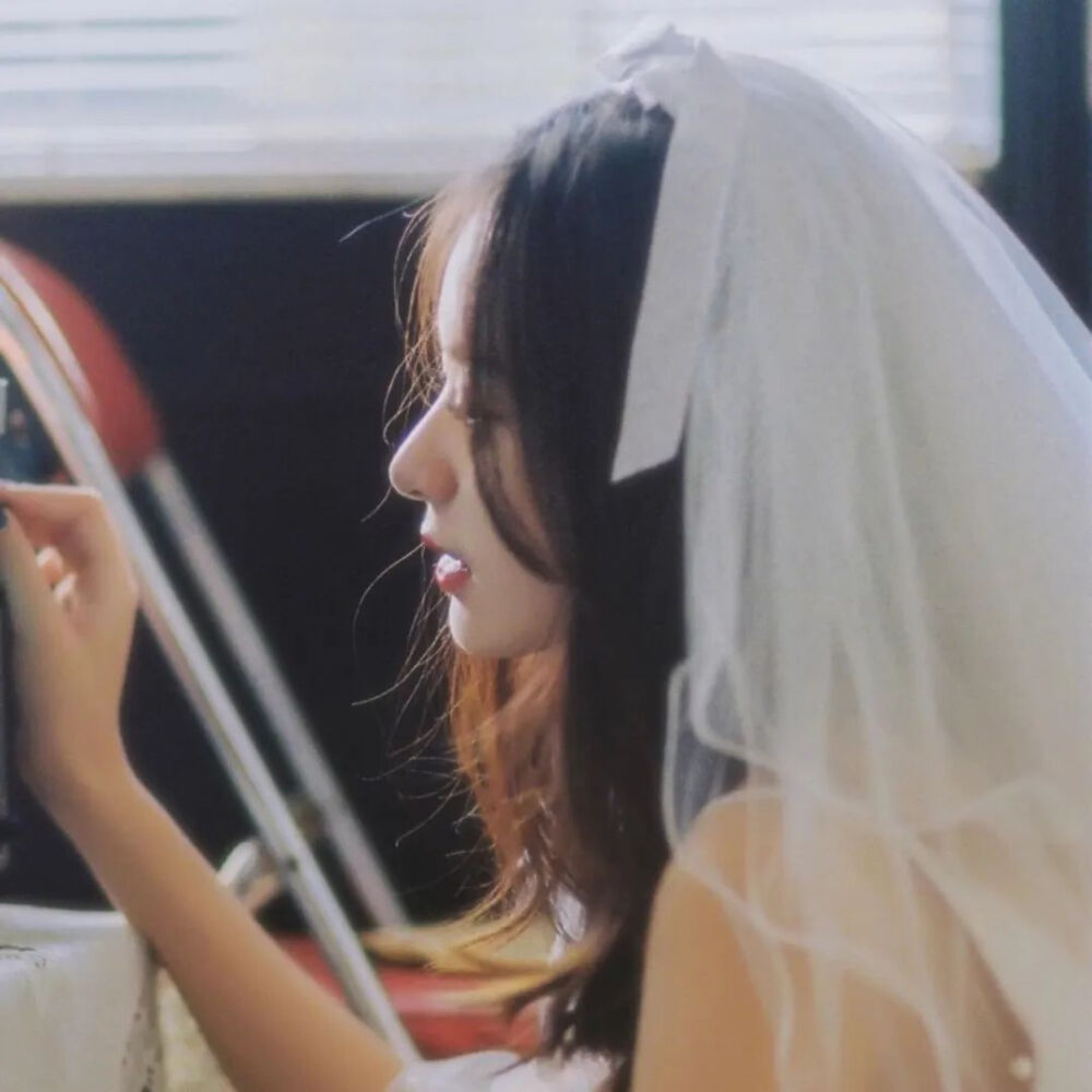 漂亮小姐姐_(:τ」∠)_