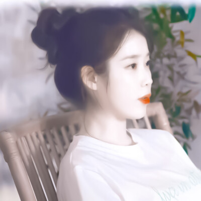 
연찰단のIU.
原截乔思逸。