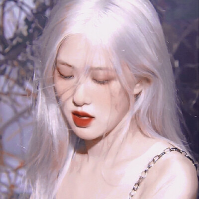 二转注明江淮稚
-ROSE
“所有人追随潮流的时候我特立独行”