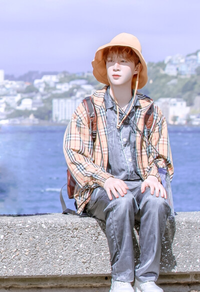 范丞丞青春的花路