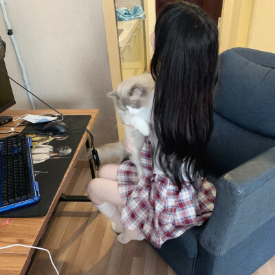 二传注明堆糖:小亓喝牛奶