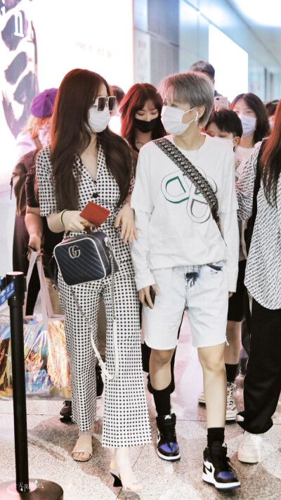 双xin站子图，图源见水印