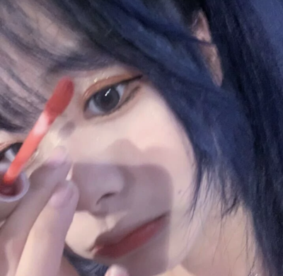 推荐玩网女头。