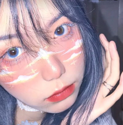 推荐玩网女头。