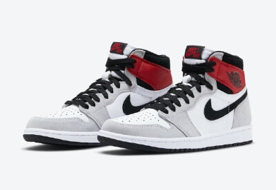 Air Jordan 1 High OG
「Light Smoke Grey」