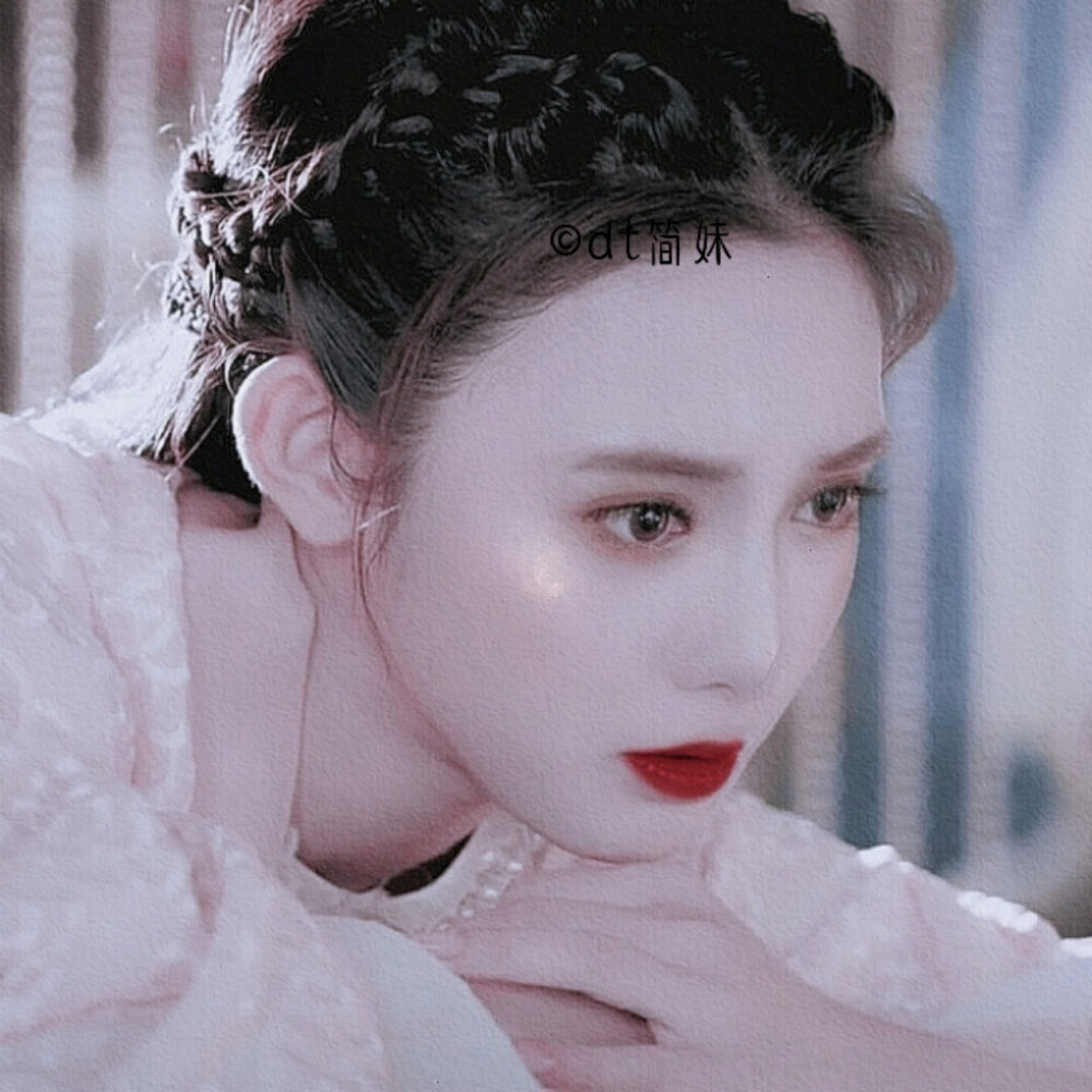 /十年生死两茫茫，不思量自难忘./
彭小苒 原刘余汐
二传©dt顾云槿/简媱/简妹.