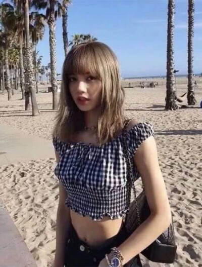 BLACKPINK！！！
啊啊啊啊啊I love you all！！！
You are so pretty！！！