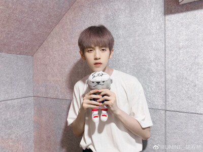 胡春杨（转存图片；图片来自网络）