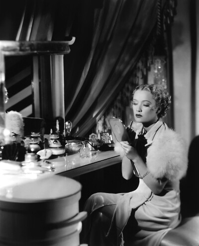 米利亚姆·霍普金斯 Miriam Hopkins