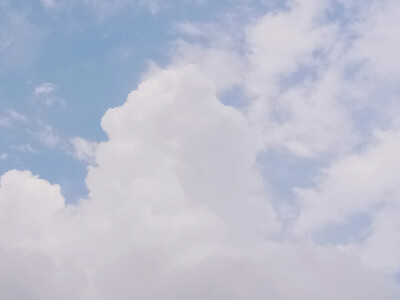 梦幻背景の蓝天