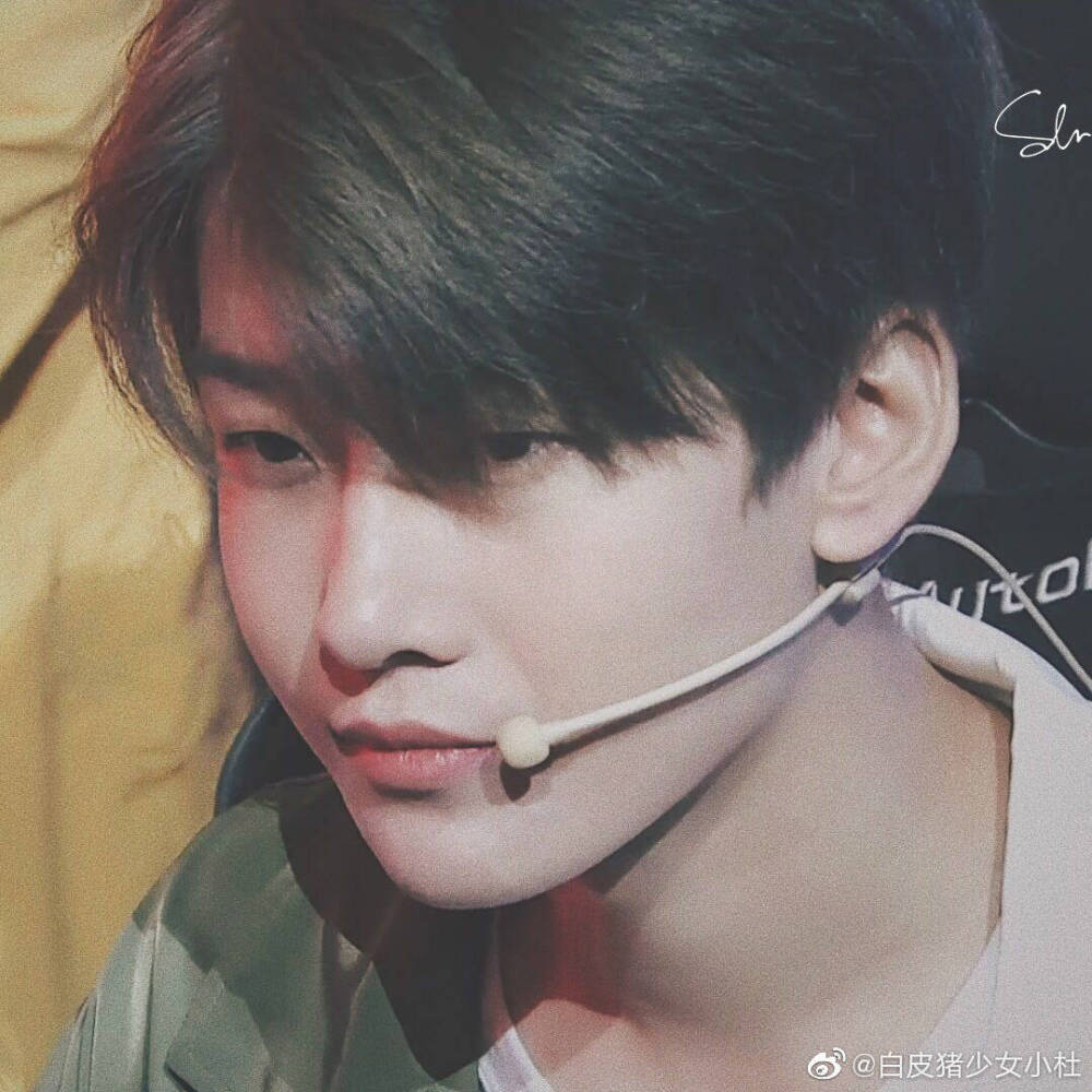 花少北专区
眼熟小柒
侵权告删