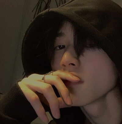 精选优质男生头像