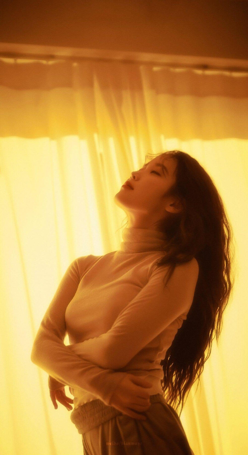 IU