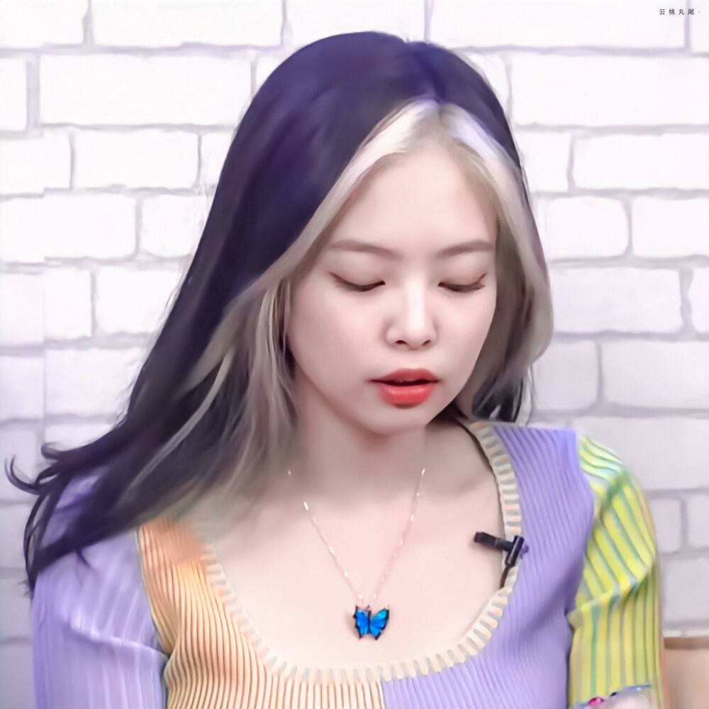 金珍妮Jennie
©云桃丸尾·