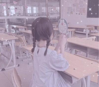 麻花辫女生头像✨
不注明禁二转❗不要盗图看到就举报⚠️
原图私信(并说明是要哪个作品的原图)
喜欢的记得点赞和收藏哦！